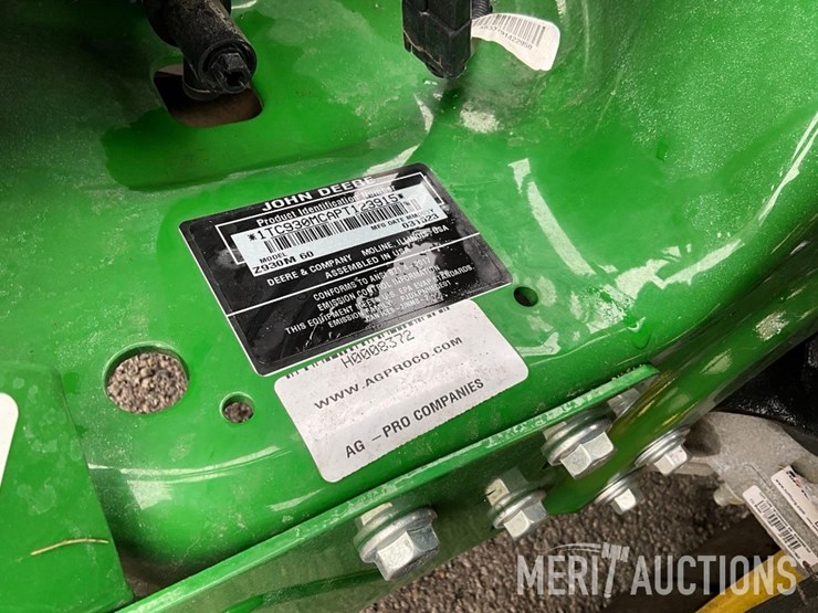2023-john-deere-z930m-image-23