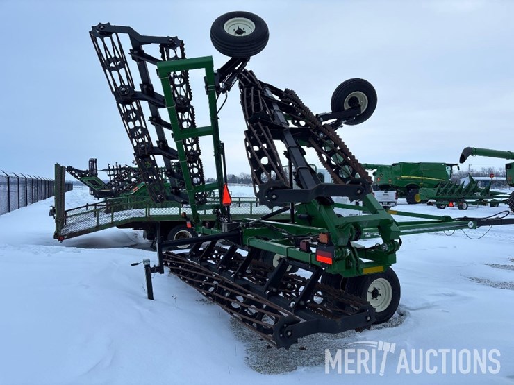 2024-j&m-tf215-image-6