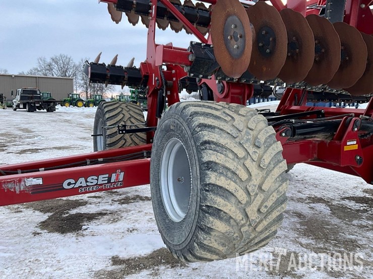 2020-case-ih-475-image-14