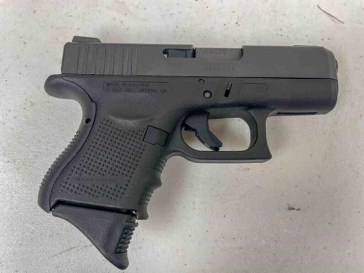 glock-pistol-image-2