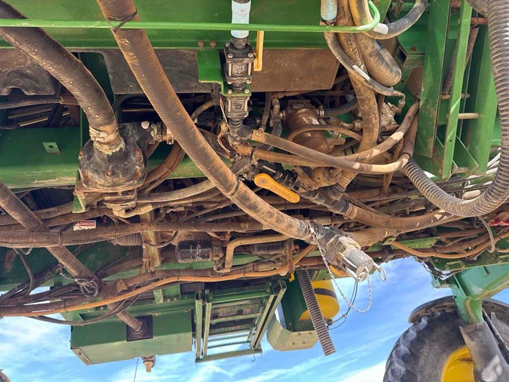 2000-john-deere-4700-image-56