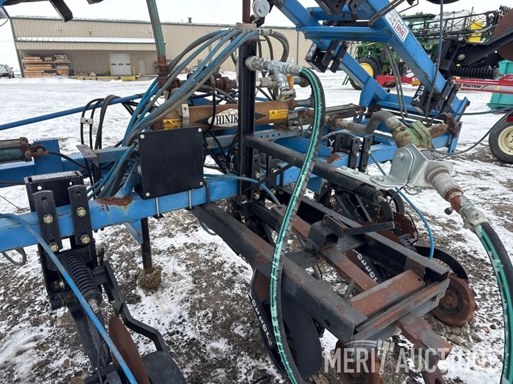 2010-dmi-3200-image-15