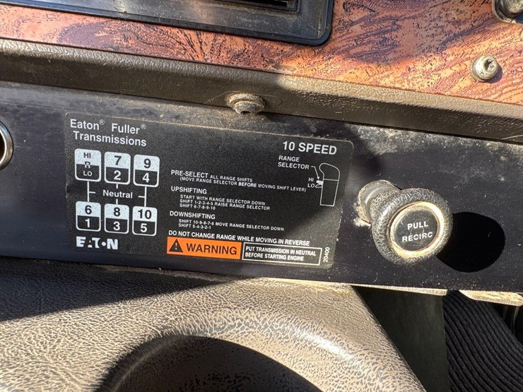 1999-international-60-image-31