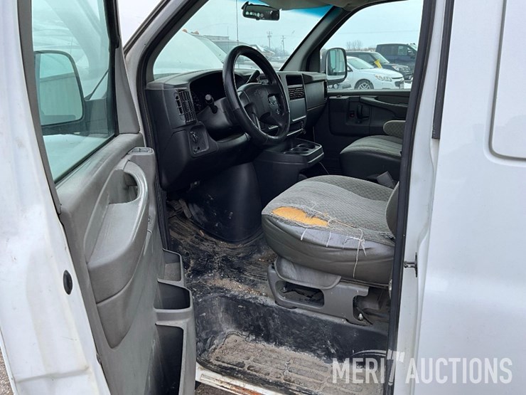 2003-chevrolet-2500-image-28