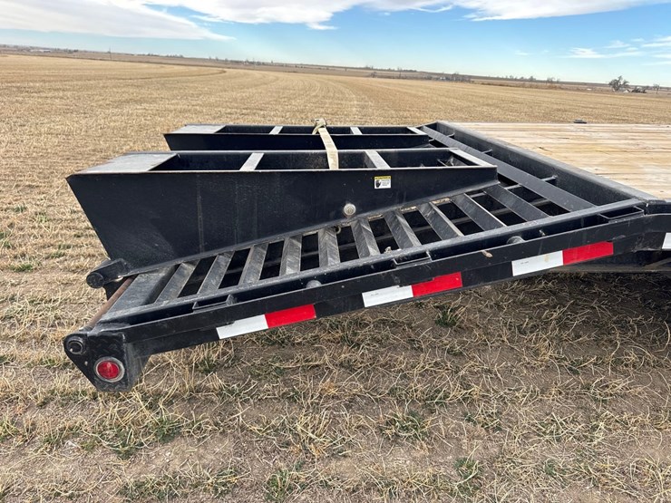 2012-pj-flatbed-image-29