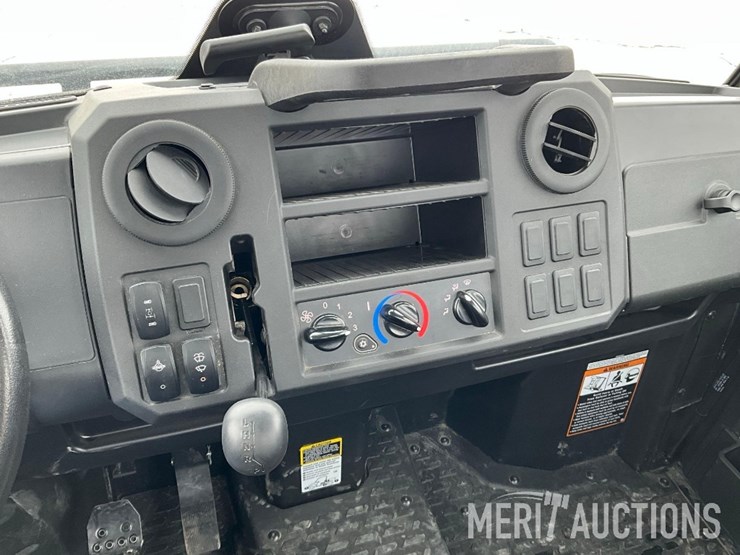 2024-john-deere-gator-image-29