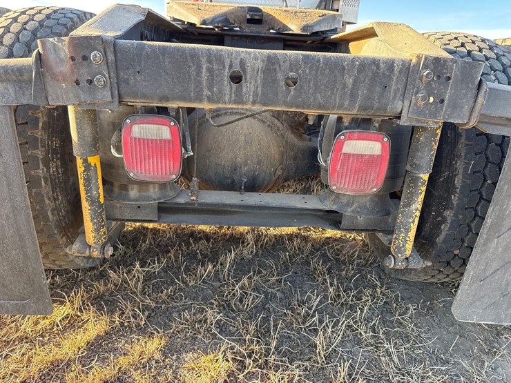 1999-international-60-image-68