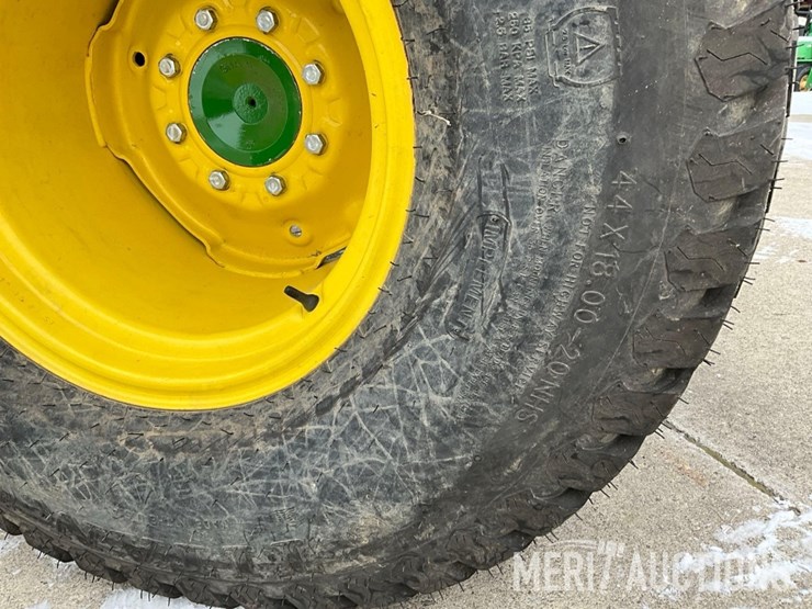 2024-john-deere-4066r-image-26