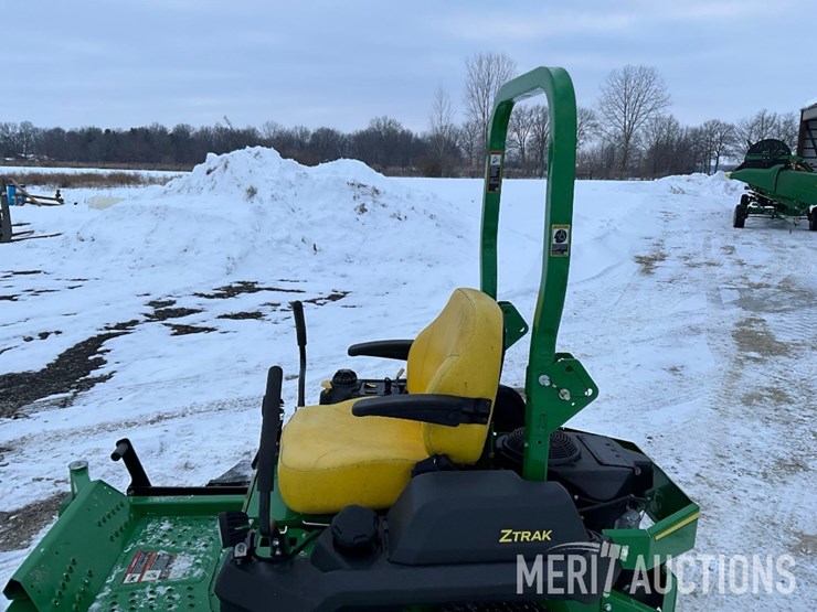 2022-john-deere-z720e-image-9