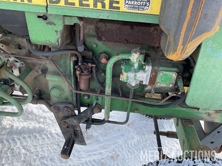 1984-john-deere-750-image-22