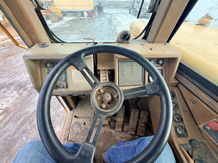 1988-caterpillar-627e-image-69