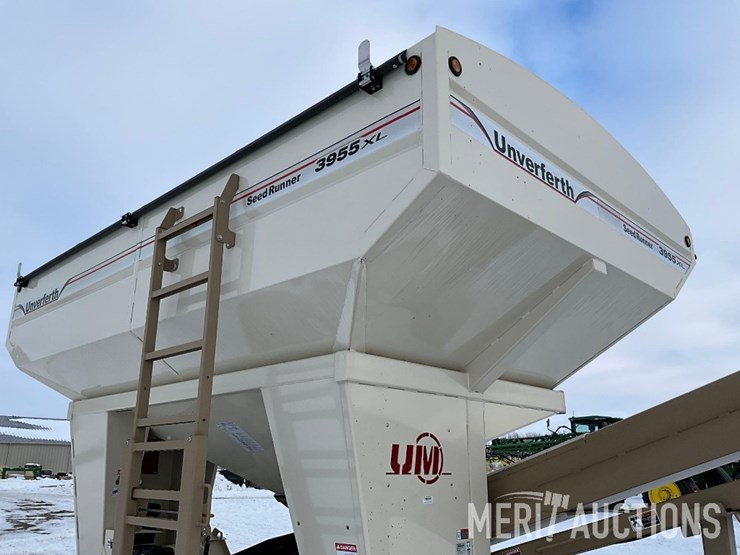 2018-unverferth-3955xl-image-21