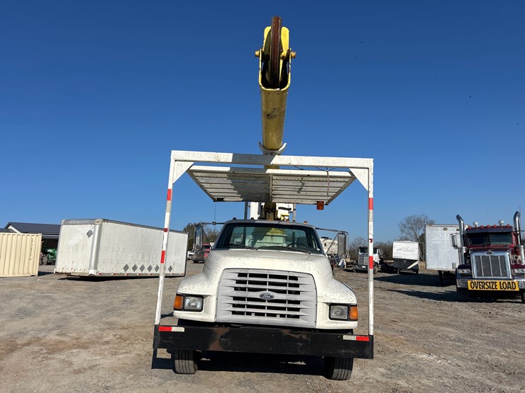 1998-ford-f800-image-3