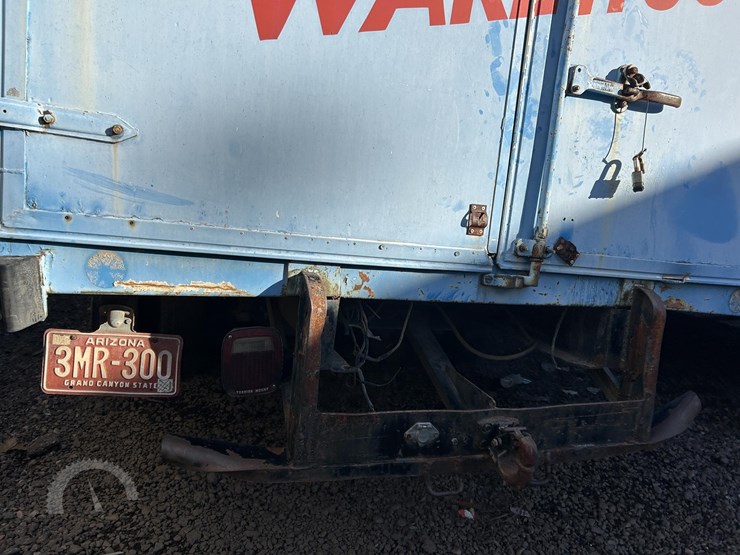 2015-volvo-f6-image-13