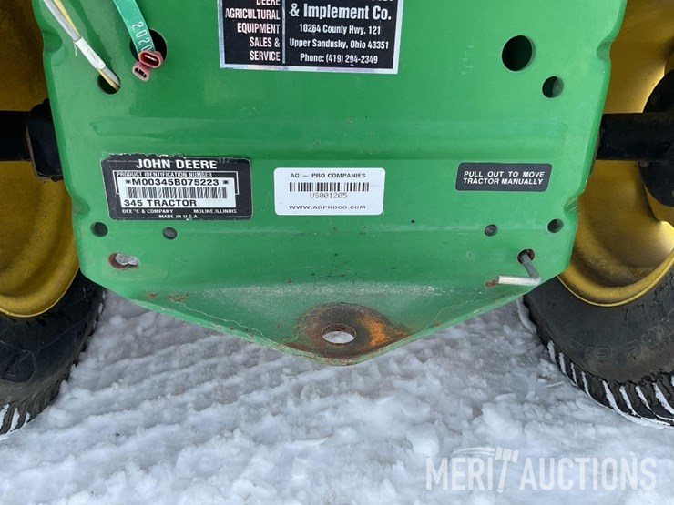 1999-john-deere-345-image-26