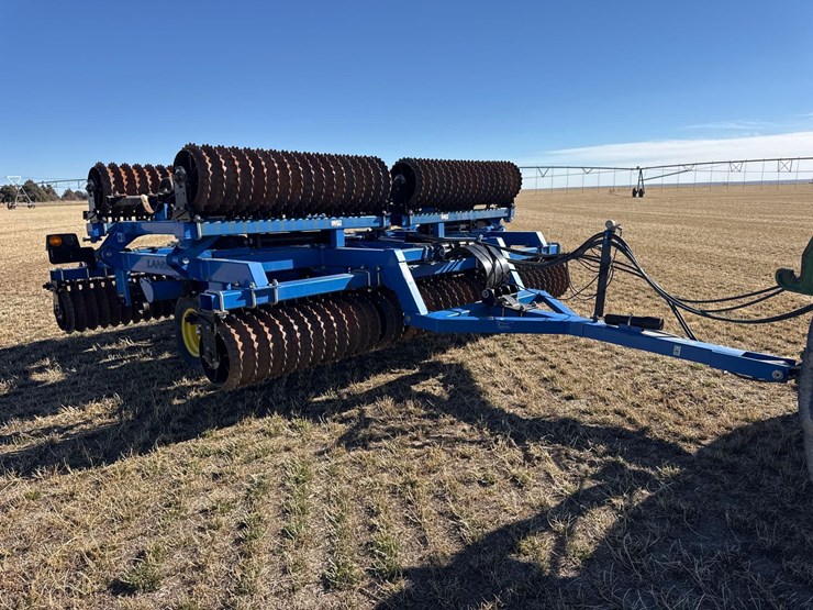 landoll-3230-cultimulcher-image-6