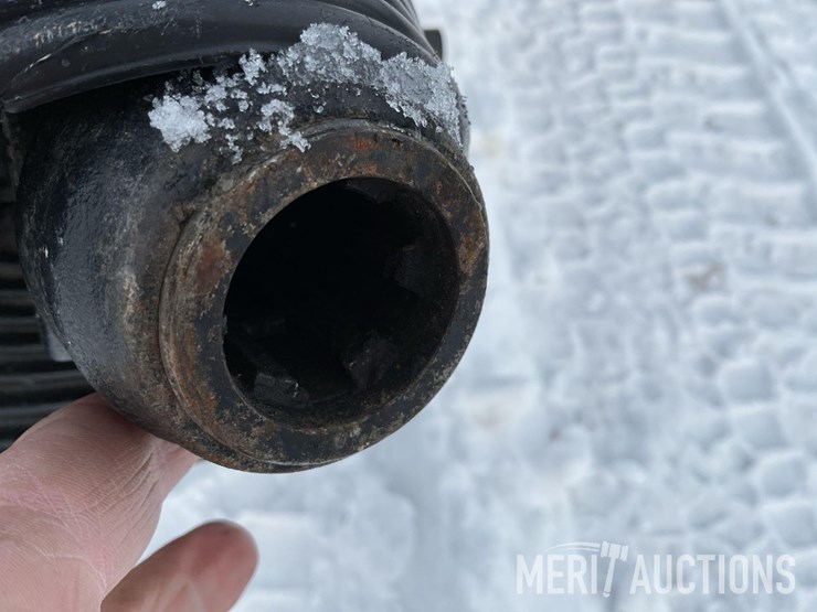 2017-frontier-fm1015r-image-10