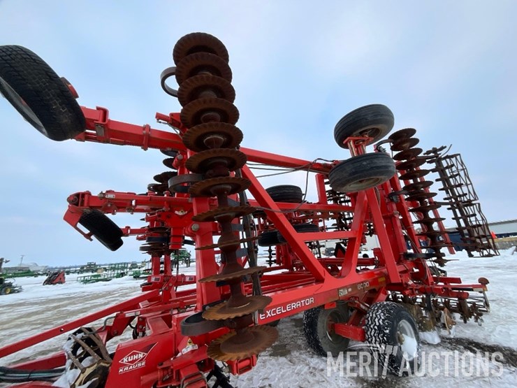 2013-kuhn-krause-80-40-vertical-tillage-tool-image-18