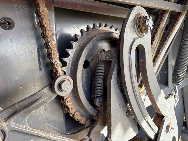 massey-ferguson-2290-image-87