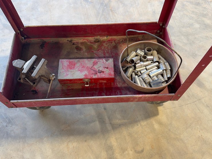 craftsman-toolbox-image-11