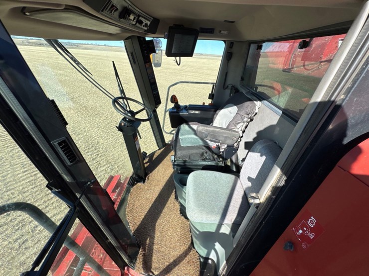 2009-case-ih-2577-image-133