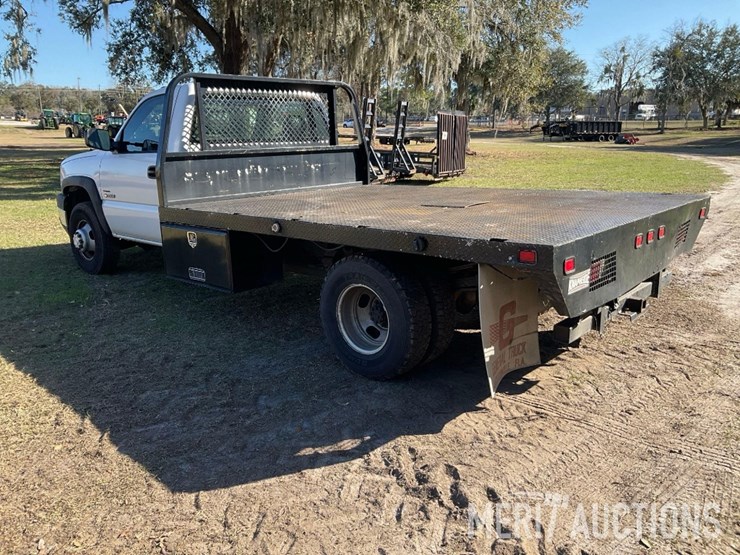 2006-chevrolet-3500-image-4