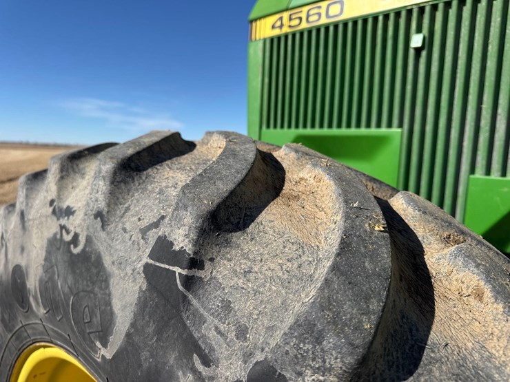 1991-john-deere-4560-image-11