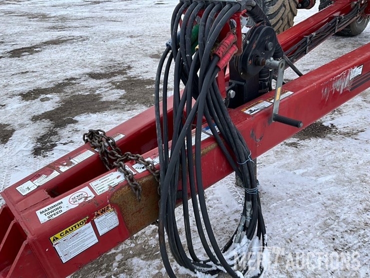 2020-case-ih-475-image-10