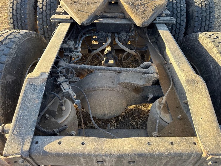 1999-international-60-image-69