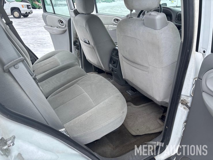 2008-chevrolet-trailblazer-image-25