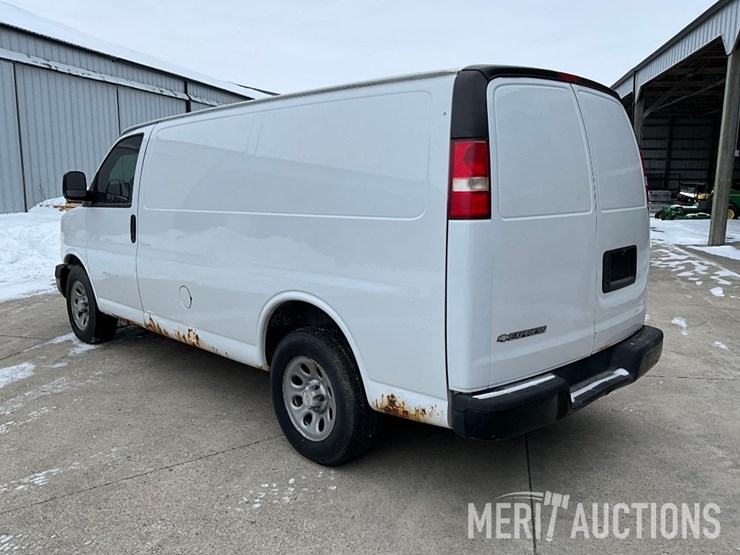 2009-chevrolet-1500-image-3