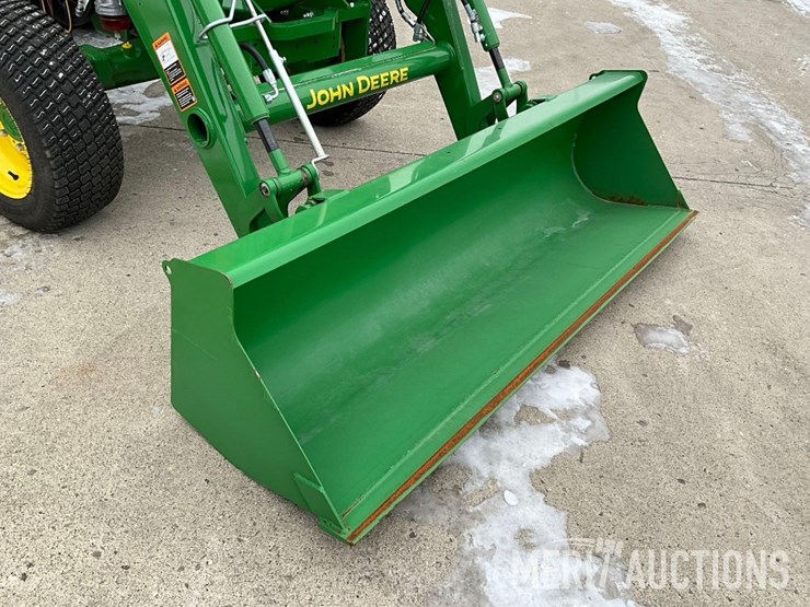 2024-john-deere-4066r-image-21