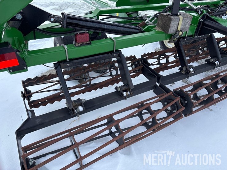 2024-j&m-tf215-image-18