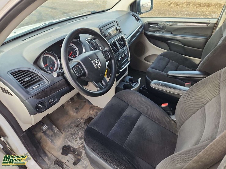 2014-ram-c/v-image-18