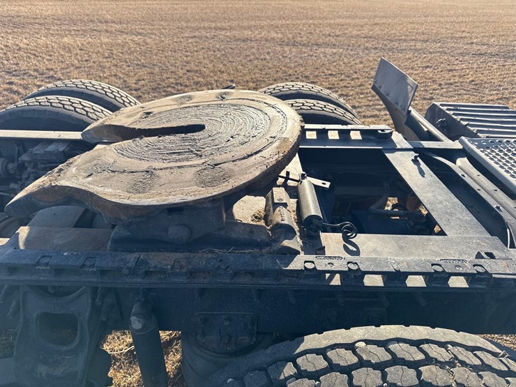 1998-international-9100-image-77