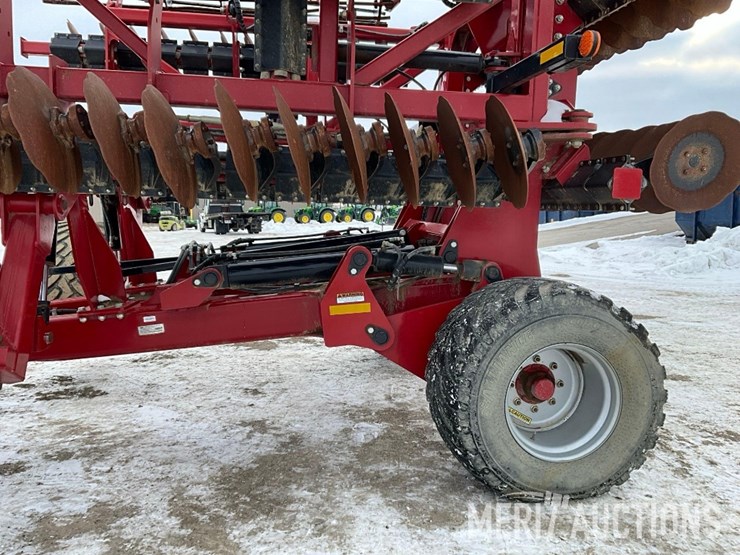 2020-case-ih-475-image-17