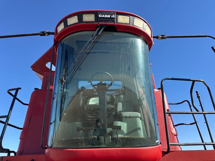 2009-case-ih-2577-image-17