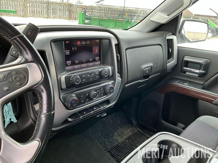 2014-gmc-1500-image-28