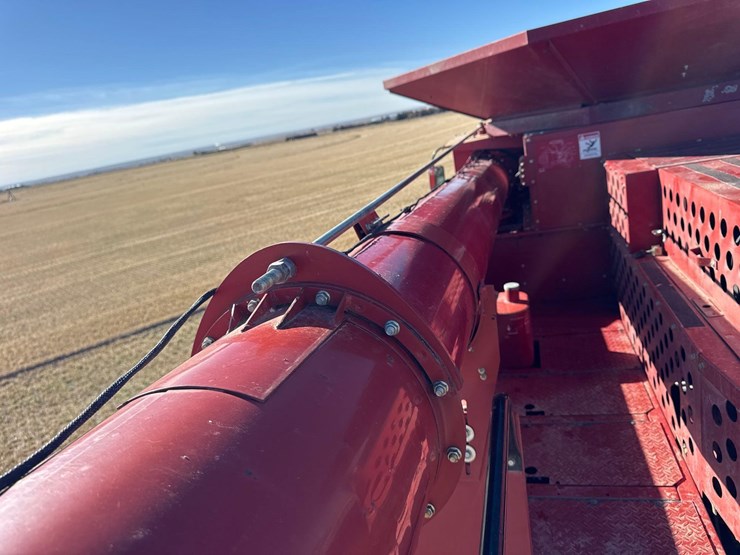 2009-case-ih-2577-image-107