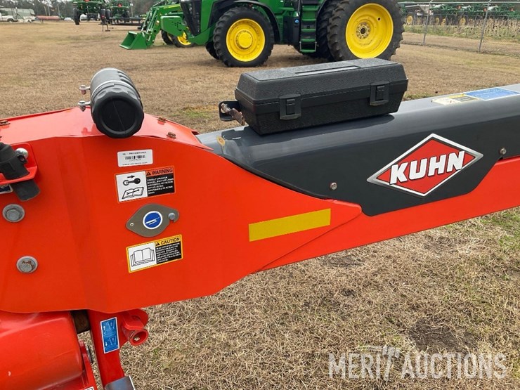 2022-kuhn-fc4461-tcd-moco-image-13