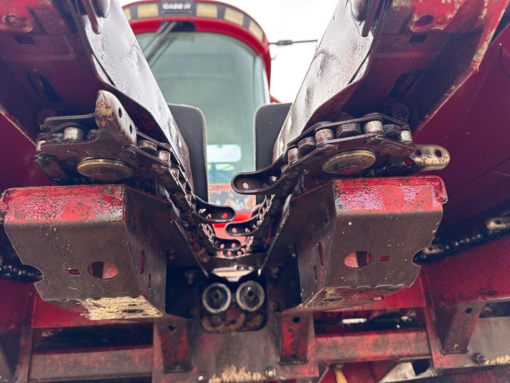case-ih-1083-image-18