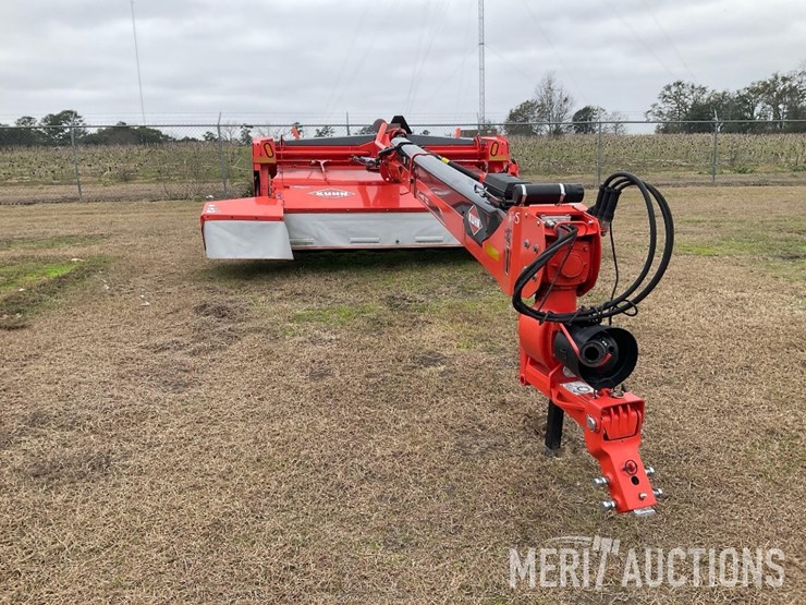 2022-kuhn-fc4461-tcd-moco-image-8