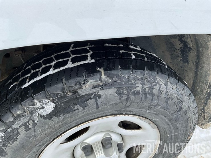 2004-chevrolet-1500-image-21