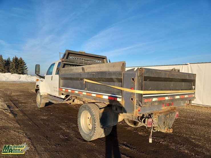 2007-gmc-topkick-c5500-image-3