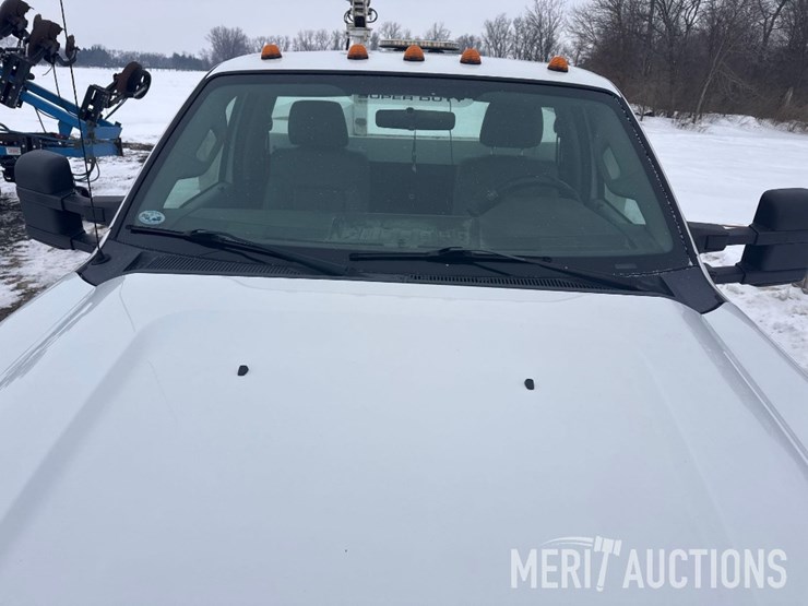 2011-ford-f350-image-9