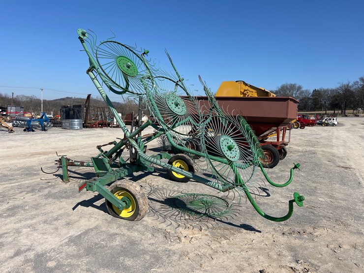 john-deere-702-image-2