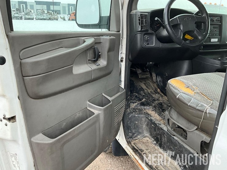 2003-chevrolet-2500-image-31