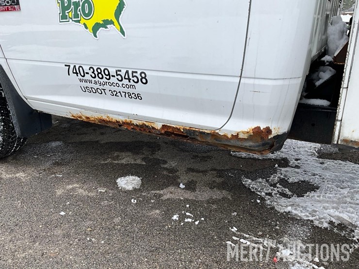 2011-dodge-2500-image-11