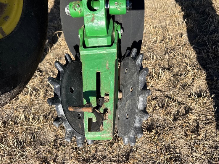 2014-john-deere-1770nt-image-21