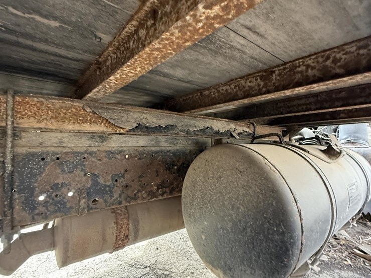 2000-isuzu-npr-image-20